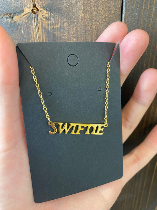 Town & Country - Taylor Swift “Swiftie” Necklace