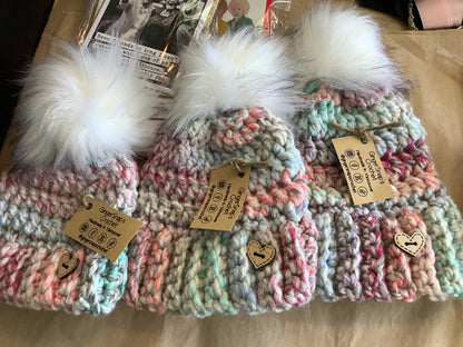 Gingersnaps Crochet - Cotton Candy Pom Toque