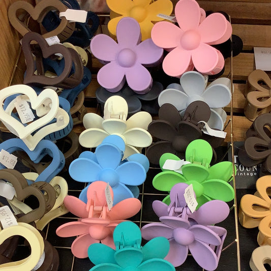 Town & Country - Flower Hair Claw Clips