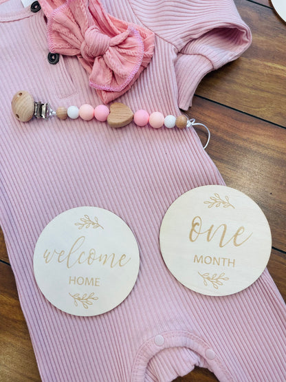 Double sided monthly milestone cards