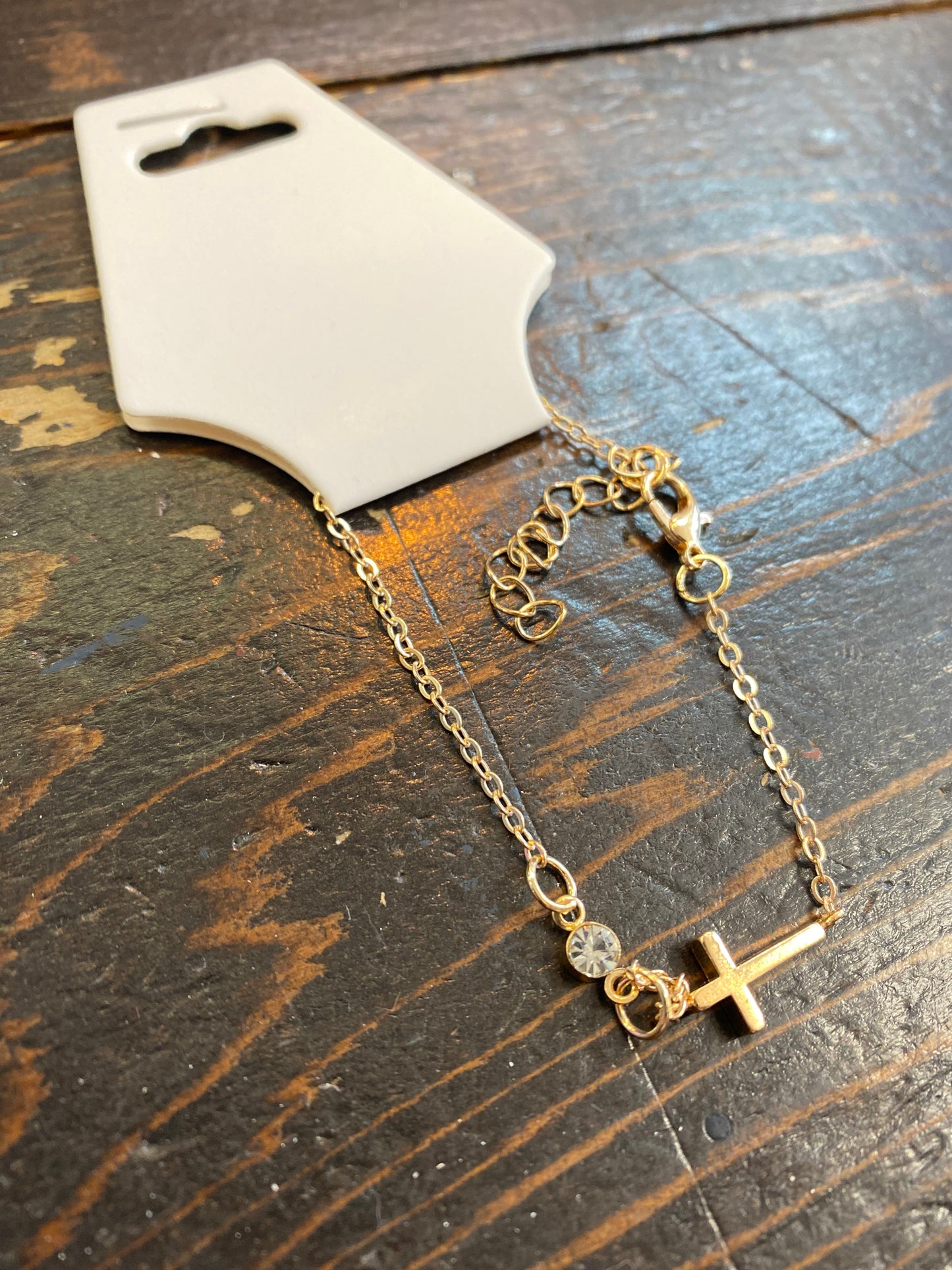 Town & Country - Gold Cross Bracelet w/ Gem