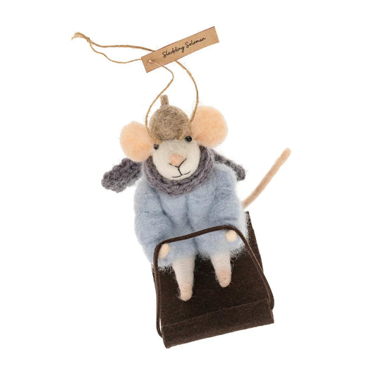 Town & Country: Sledding Soloman mouse