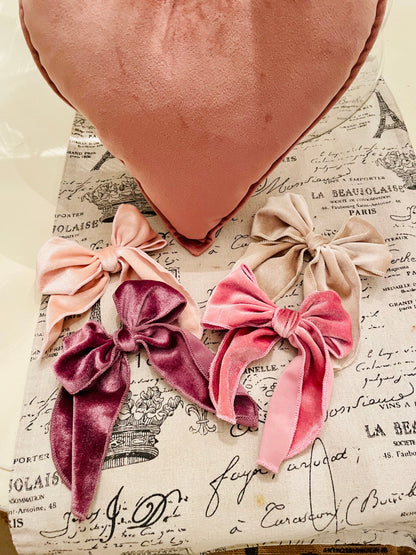 Town & Country - Velvet Bow Hair Clips