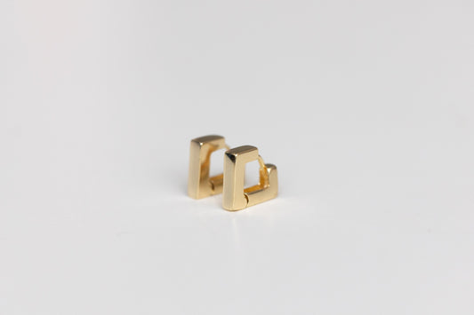 Lily & Elm - Gold Filled “Harlow” Diamond Earrings